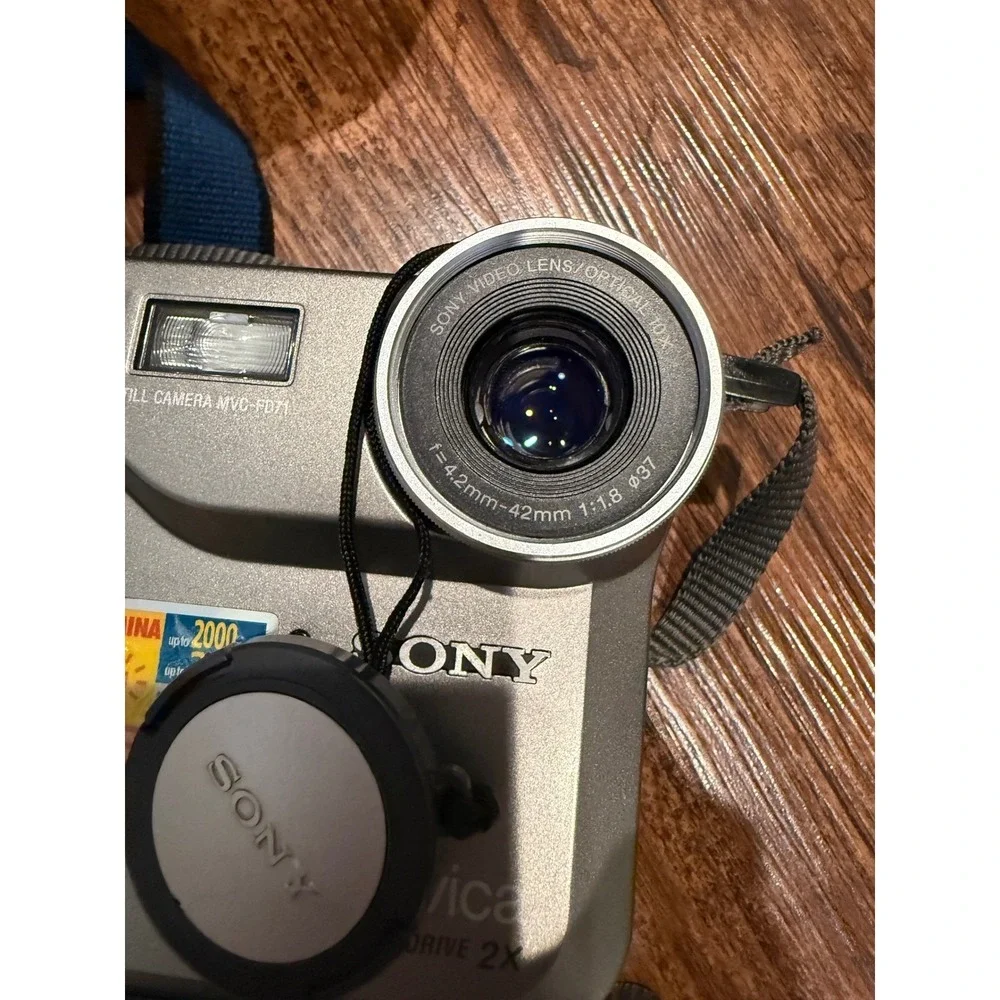 Sony Digital Mavica MVC-FD71 Camera Floppy Disk Camera‎ Accessories Case